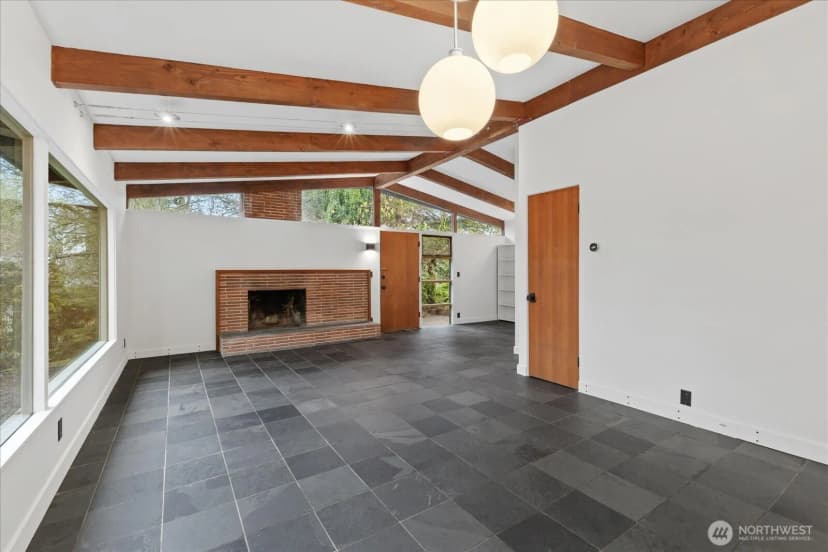 Property photo for 1001 Nw 175th Street, Shoreline photo 5