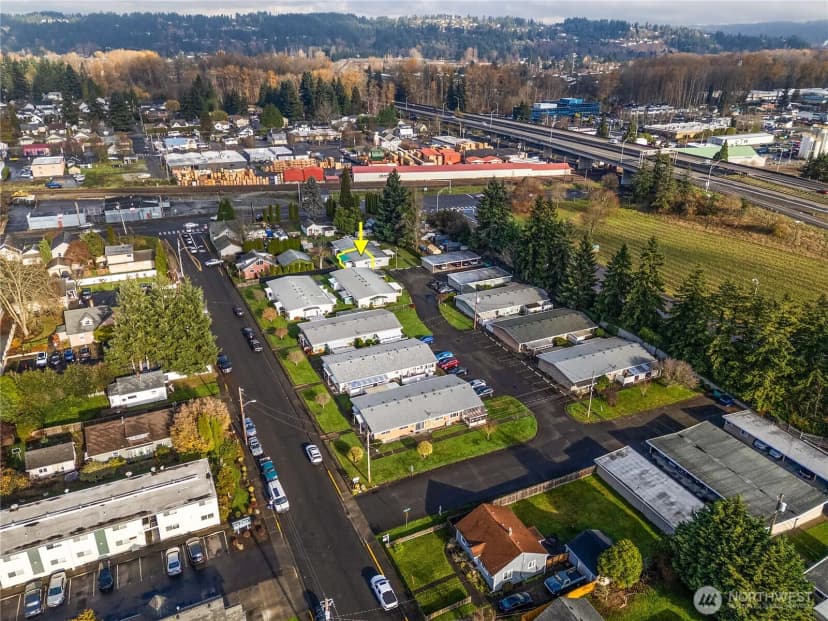 Property photo for 319 7th Se #1, Puyallup photo 6