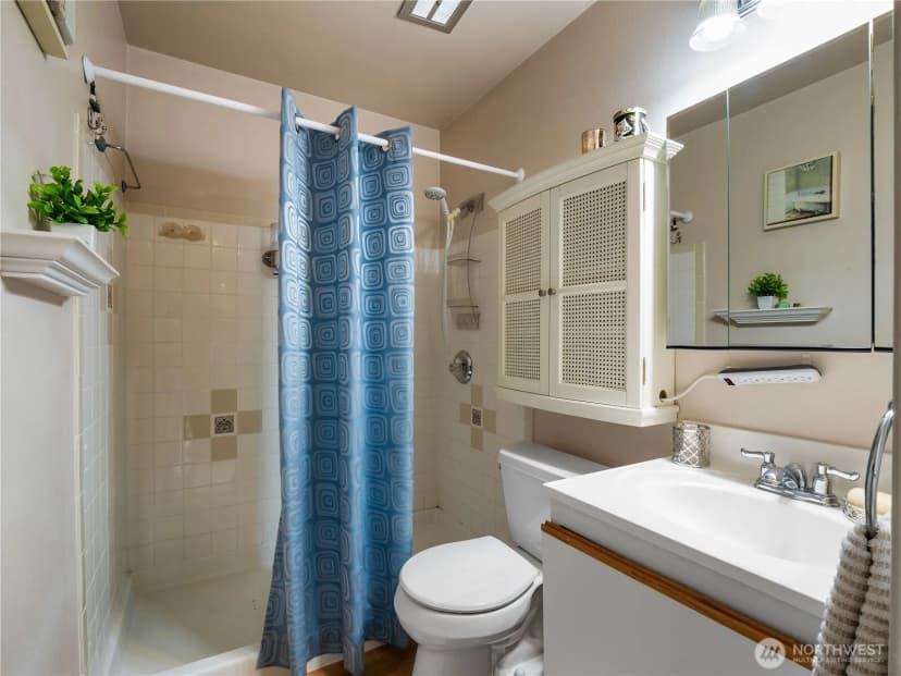 Property photo for 319 7th Se #1, Puyallup photo 18
