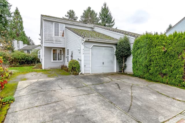 Property photo for 919 S 310th Place, Federal Way