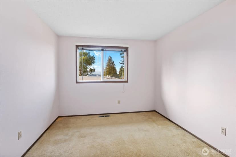 Property photo for 4517 76th Street Sw, Mukilteo photo 19