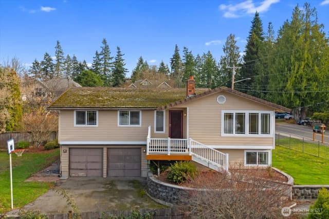 Property photo for 4517 76th Street Sw, Mukilteo