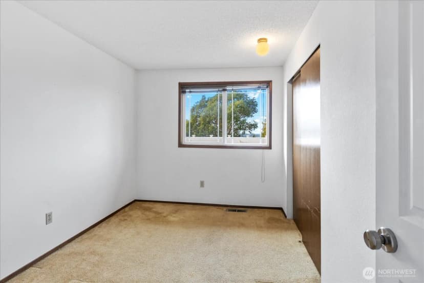 Property photo for 4517 76th Street Sw, Mukilteo photo 17