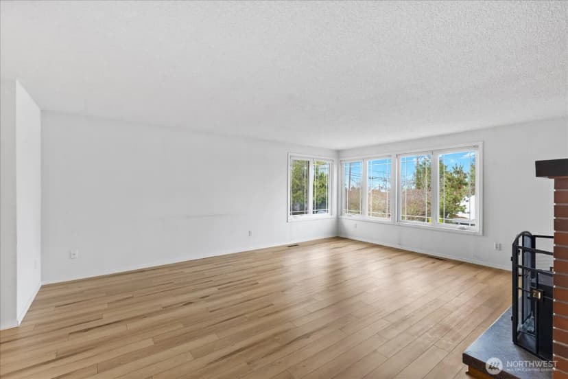 Property photo for 4517 76th Street Sw, Mukilteo photo 6