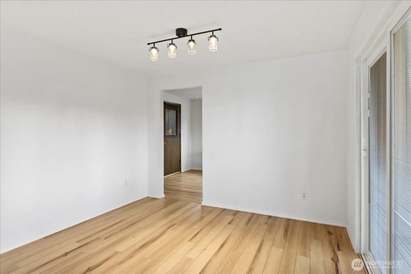 Property photo for 4517 76th Street Sw, Mukilteo photo 8