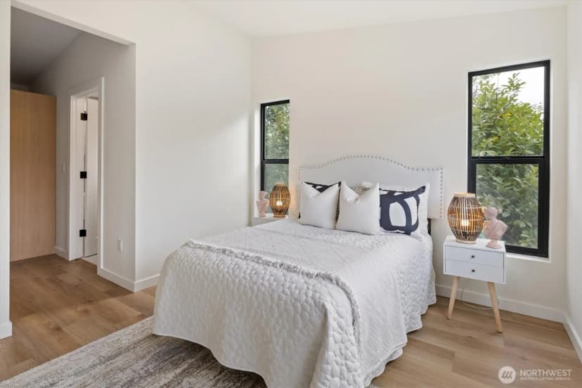 Property photo for 9003 30th Avenue Sw #b, Seattle photo 13