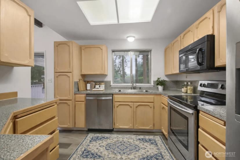 Property photo for 14802 16th Avenue Ct S, Spanaway photo 6