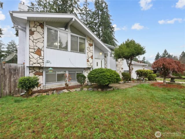 Property photo for 14802 16th Avenue Ct S, Spanaway photo 2