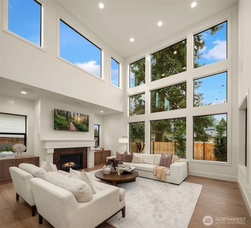 Property photo for 16238 Se 10th Street, Bellevue photo 2