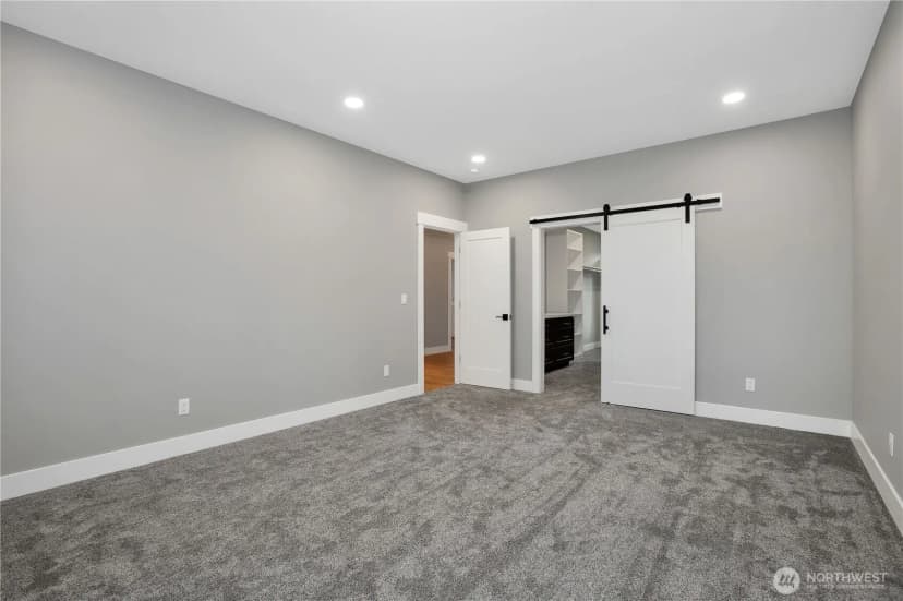 Property photo for 6145 Lake Saint Claire Drive Se, Olympia photo 9