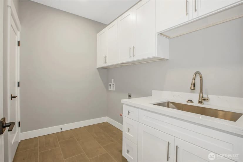 Property photo for 6145 Lake Saint Claire Drive Se, Olympia photo 13