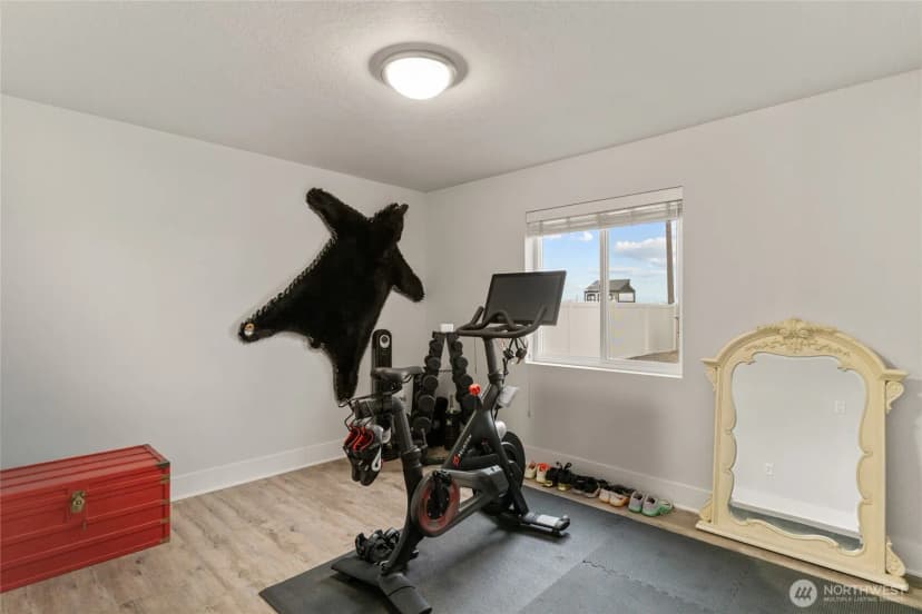 Property photo for 928 Sw Q Street, Quincy photo 15