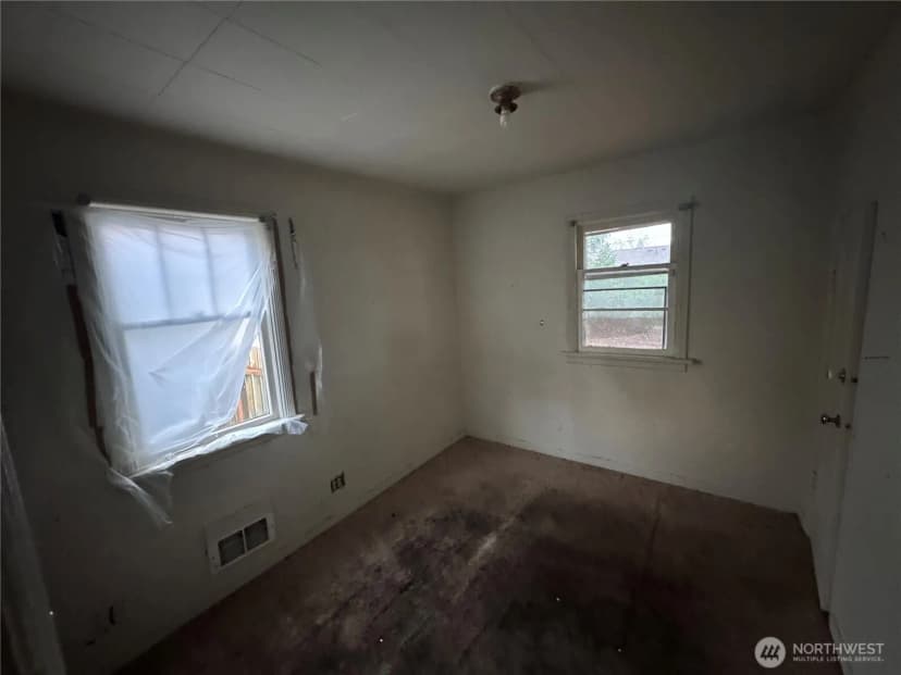 Property photo for 1203 Beach Avenue, Marysville photo 9