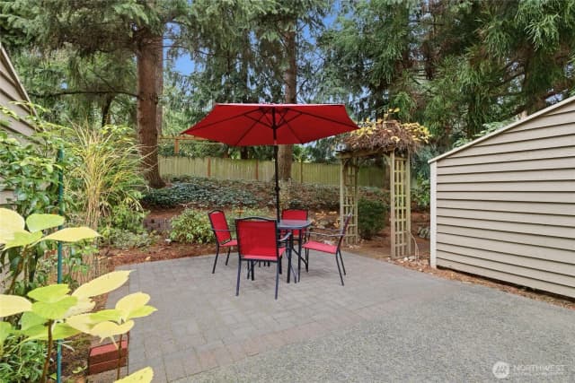 Property photo for 9606 Ne 121st Lane, Kirkland photo 3