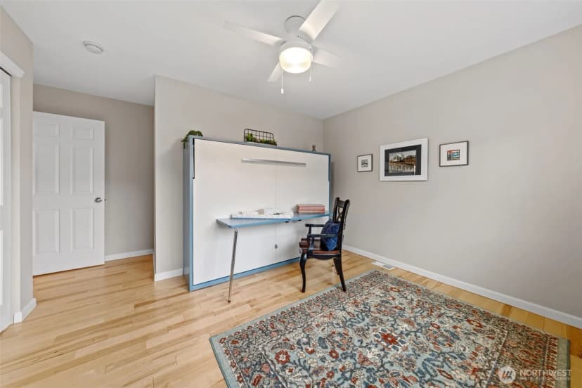 Property photo for 2456 30th Avenue Ne, Issaquah photo 23