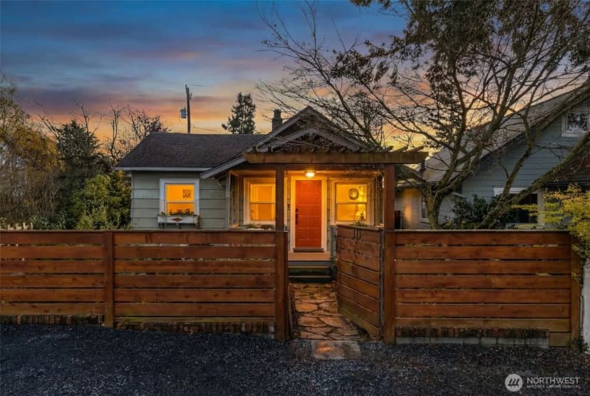 Property photo for 335 N 104th Street, Seattle photo 25