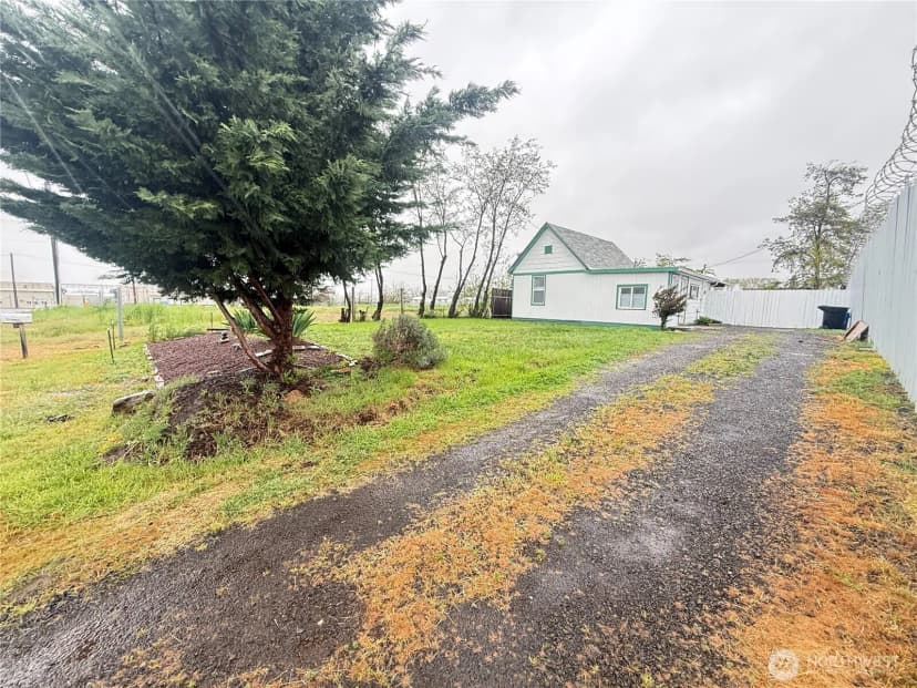 Property photo for 1212 W Moore Street, Walla Walla photo 3