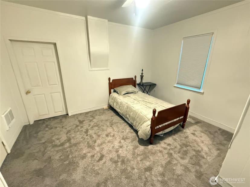 Property photo for 1212 W Moore Street, Walla Walla photo 10