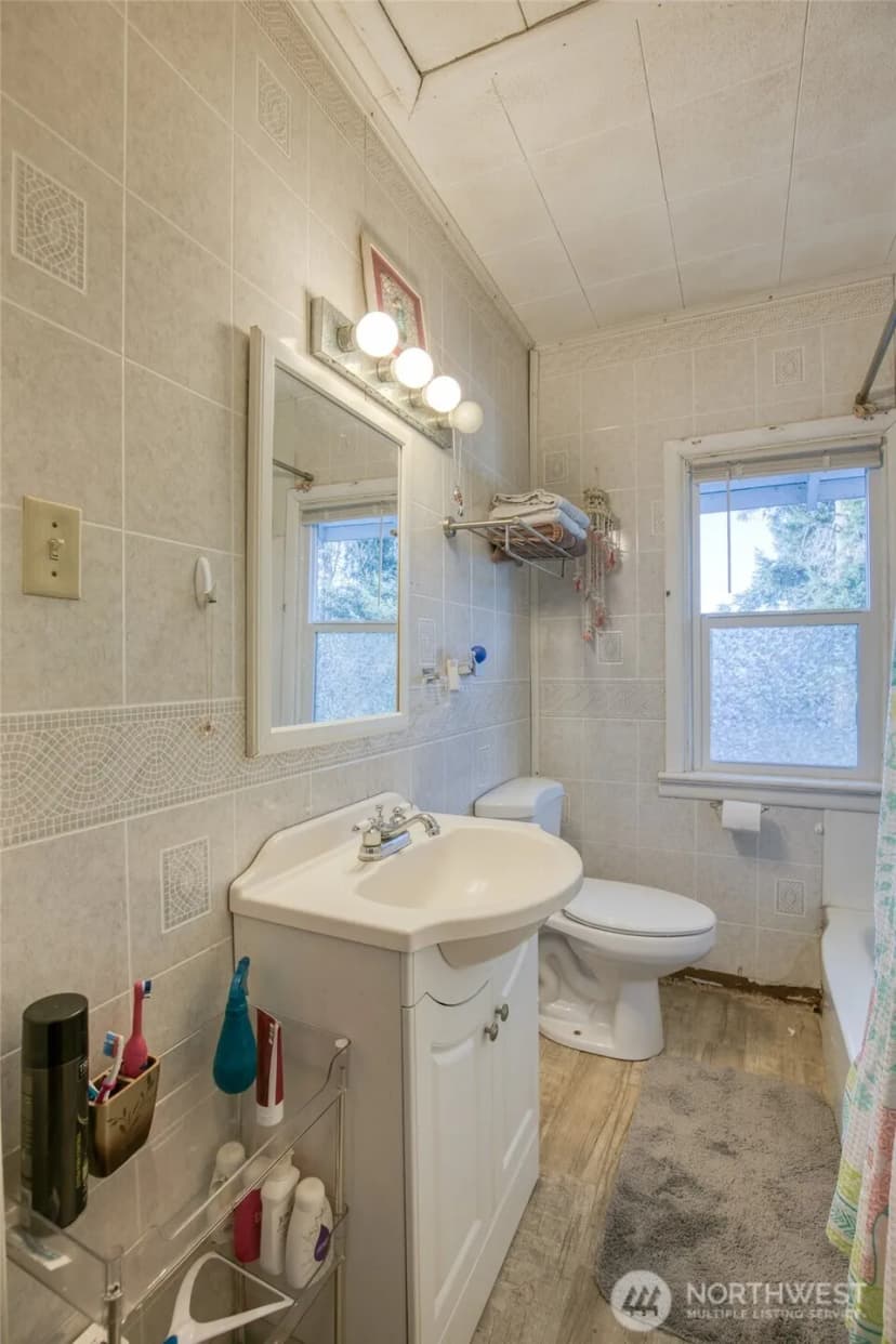Property photo for 251 N Second Street, Toledo photo 33