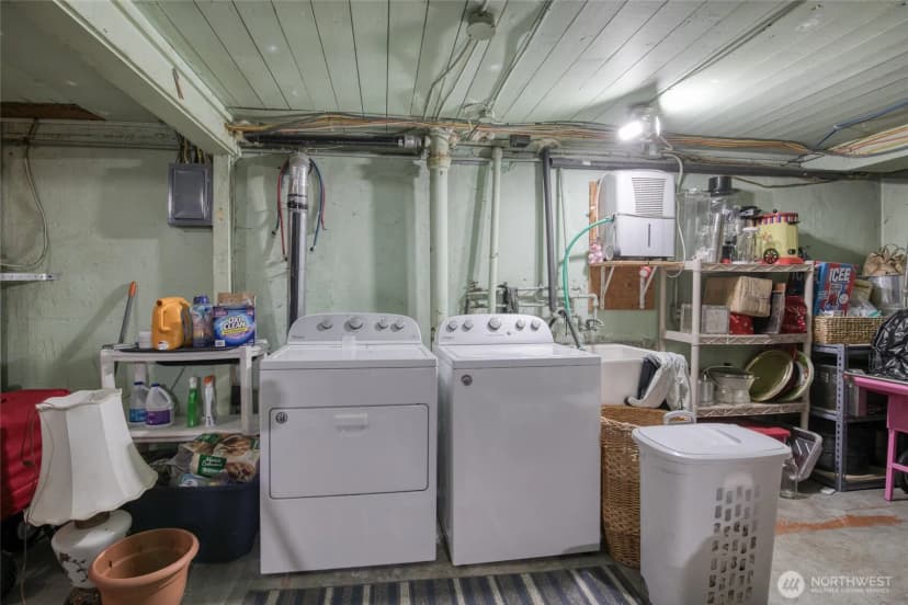 Property photo for 251 N Second Street, Toledo photo 35