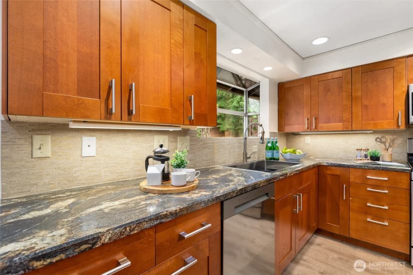 Property photo for 3308 166th Place Sw, Lynnwood photo 12
