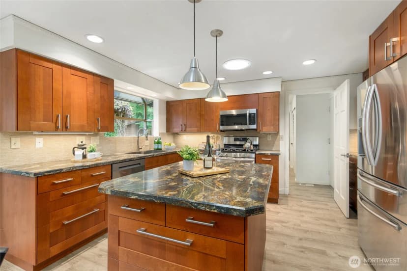 Property photo for 3308 166th Place Sw, Lynnwood photo 14