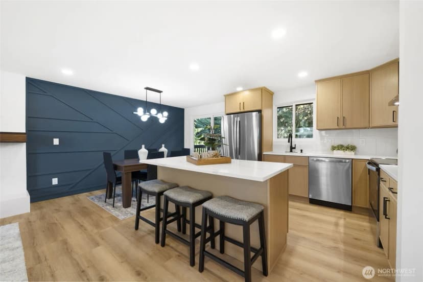 Property photo for 11314 25th Avenue Sw, Seattle photo 11