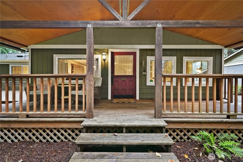 Property photo for 1612 C Street Nw, Lakebay photo 5