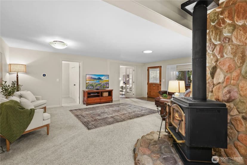 Property photo for 1612 C Street Nw, Lakebay photo 16