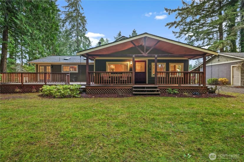 Property photo for 1612 C Street Nw, Lakebay photo 2