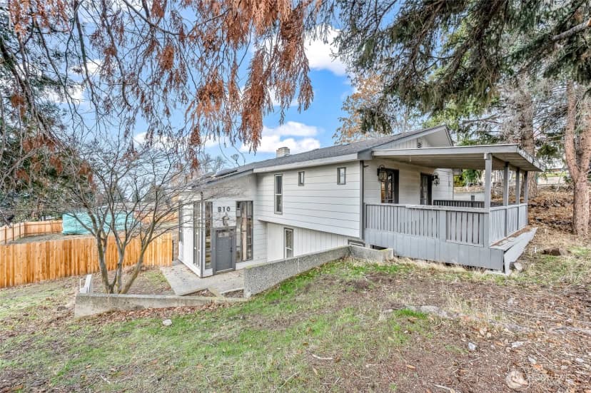 Property photo for 809 N Kenroy Terrace, East Wenatchee photo 29