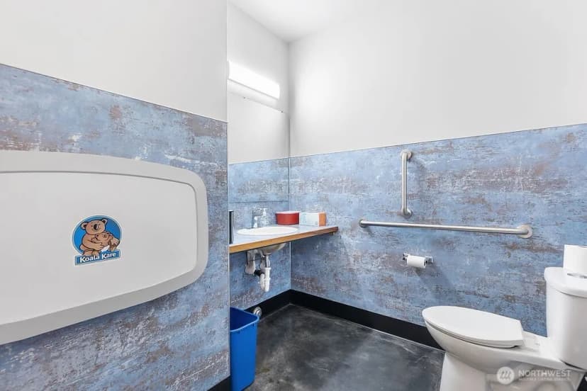 Property photo for 1322 S Bayview, Seattle photo 19
