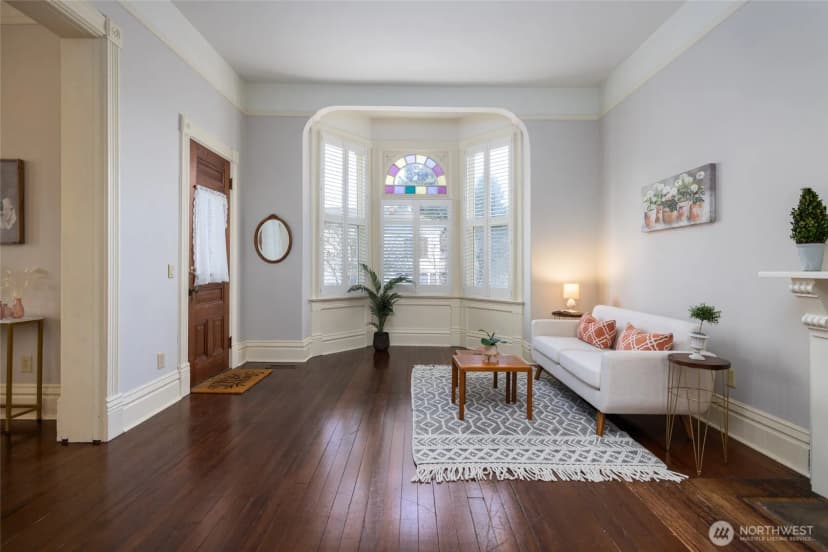 Property photo for 303 Benton Street, La Conner photo 6