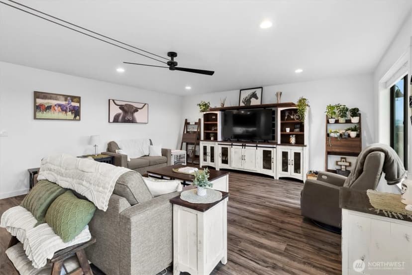 Property photo for 12760 Country Club Place, Burlington photo 15