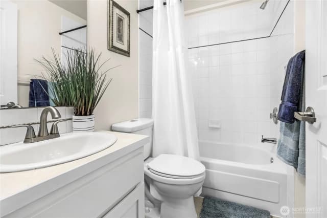 Property photo for 3604 22nd Avenue W, Seattle photo 5