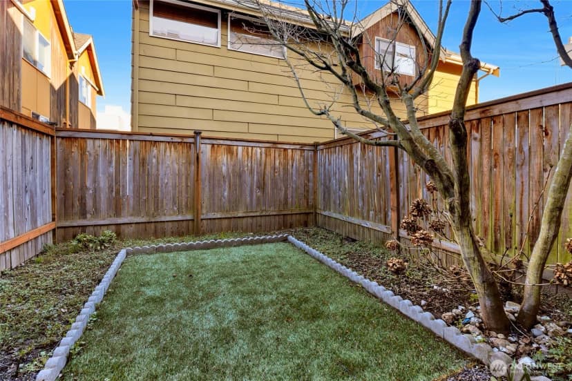 Property photo for 3604 22nd Avenue W, Seattle photo 4