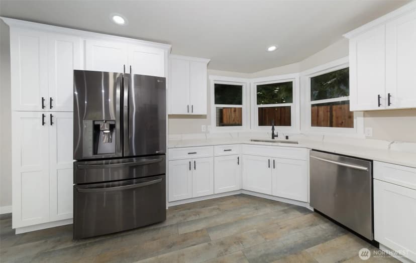 Property photo for 225 N. Lake Roesiger Road, Snohomish photo 6