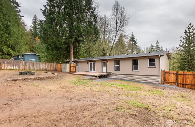 Property photo for 225 N. Lake Roesiger Road, Snohomish photo 22