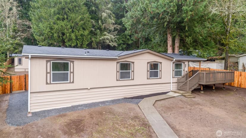 Property photo for 225 N. Lake Roesiger Road, Snohomish photo 28