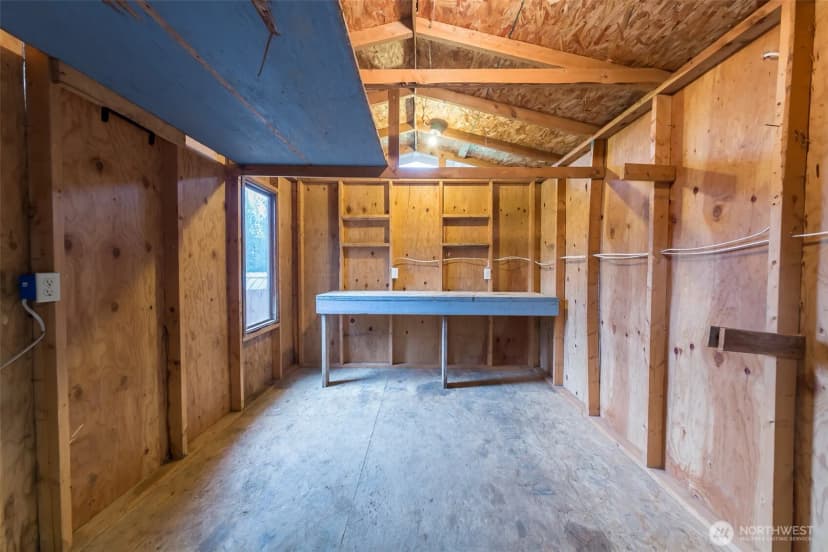 Property photo for 225 N. Lake Roesiger Road, Snohomish photo 36