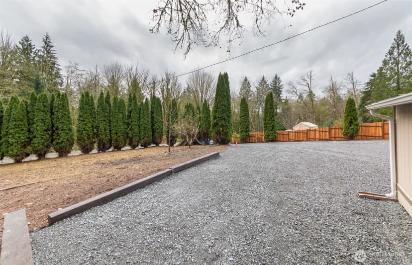 Property photo for 225 N. Lake Roesiger Road, Snohomish photo 39