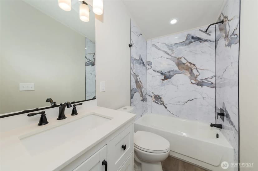 Property photo for 225 N. Lake Roesiger Road, Snohomish photo 20