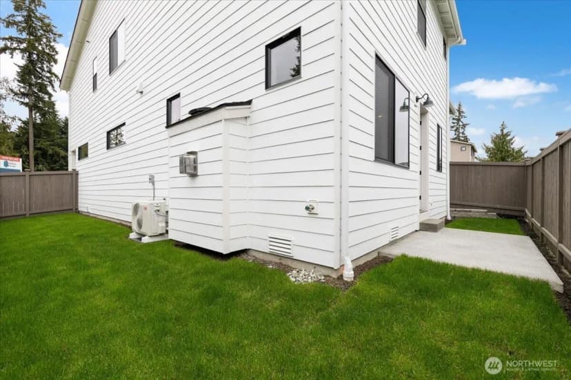 Property photo for 201 156th Place Sw #mg 13, Lynnwood photo 33
