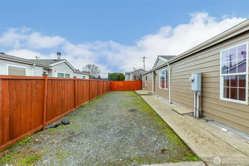 Property photo for 20309 77th Avenue Ct E, Spanaway photo 3