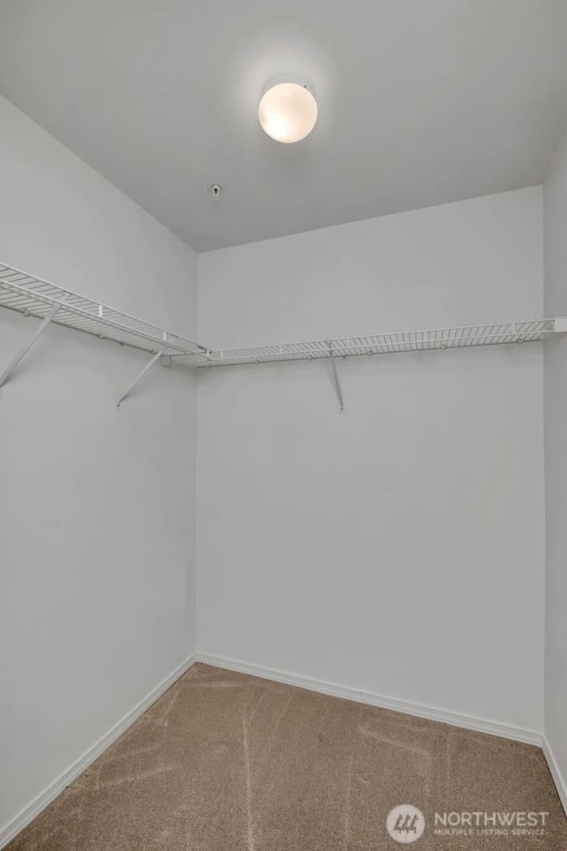 Property photo for 323 Queen Anne Avenue N #408, Seattle photo 16