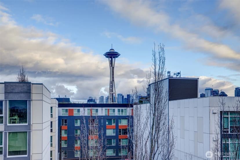 Property photo for 323 Queen Anne Avenue N #408, Seattle photo 24