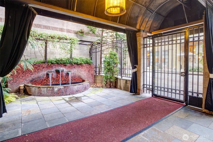 Property photo for 323 Queen Anne Avenue N #408, Seattle photo 36