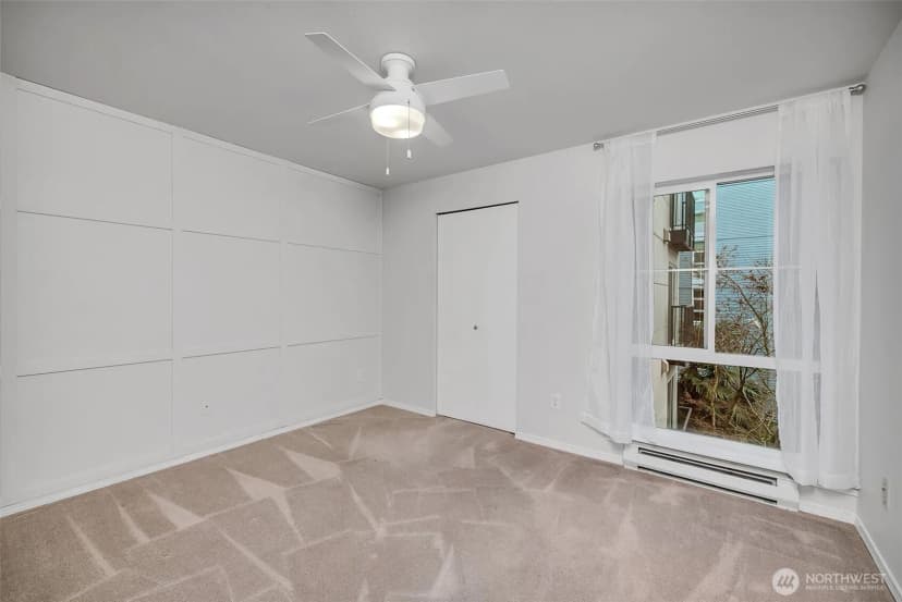 Property photo for 323 Queen Anne Avenue N #408, Seattle photo 12