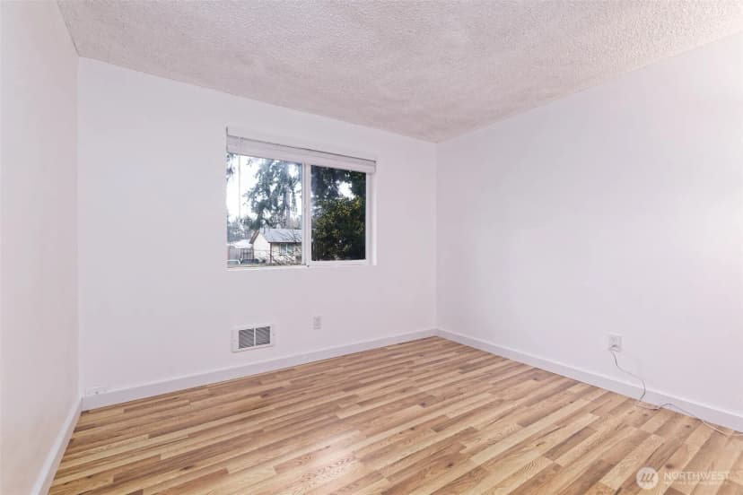 Property photo for 531 E Birch Street, Shelton photo 12