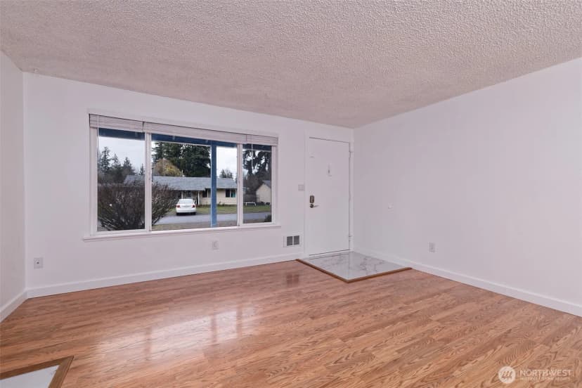 Property photo for 531 E Birch Street, Shelton photo 5
